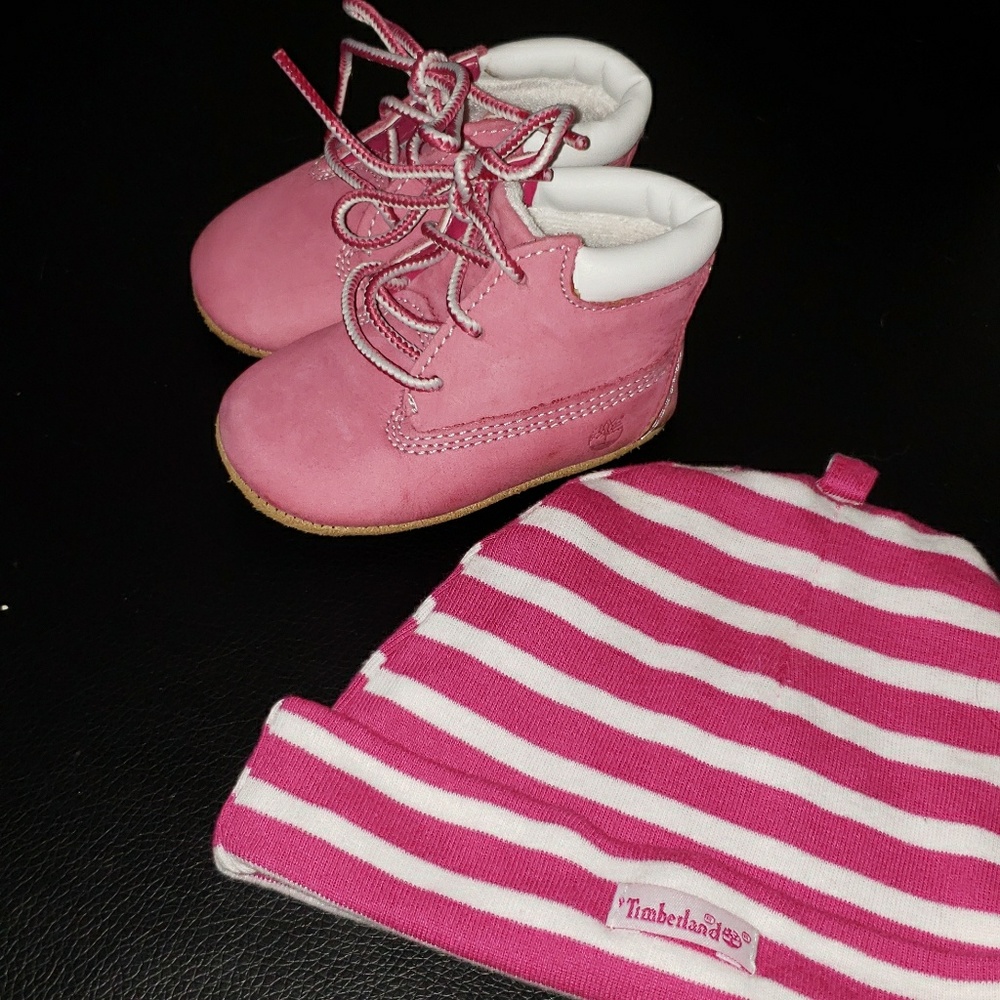 Baby girl timberland set